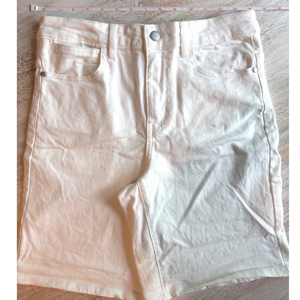 NWOT Wrangler Denim Shorts Size 4 White High Rise Bermuda Cotton Blend